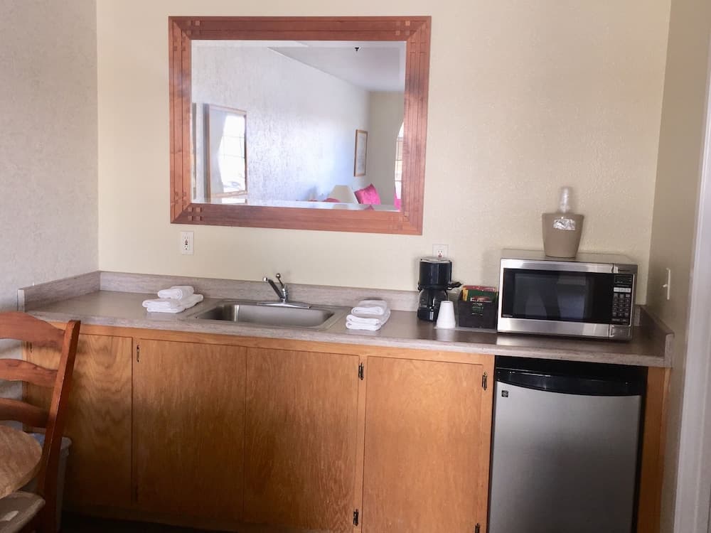 Gridley Inn & RV Park