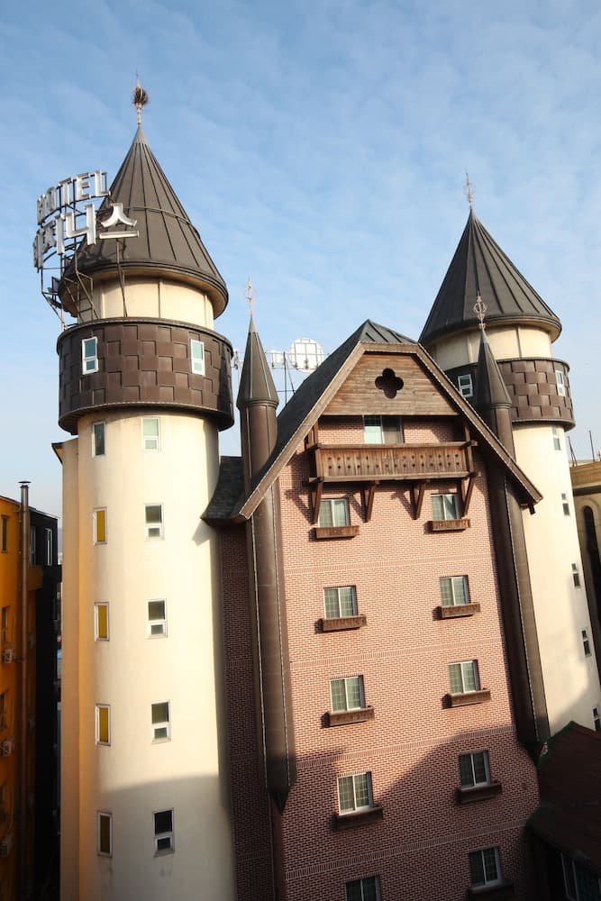 hotel image