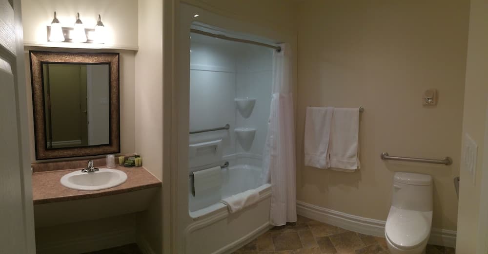 Balsam Suites Boutique Inn & Residence