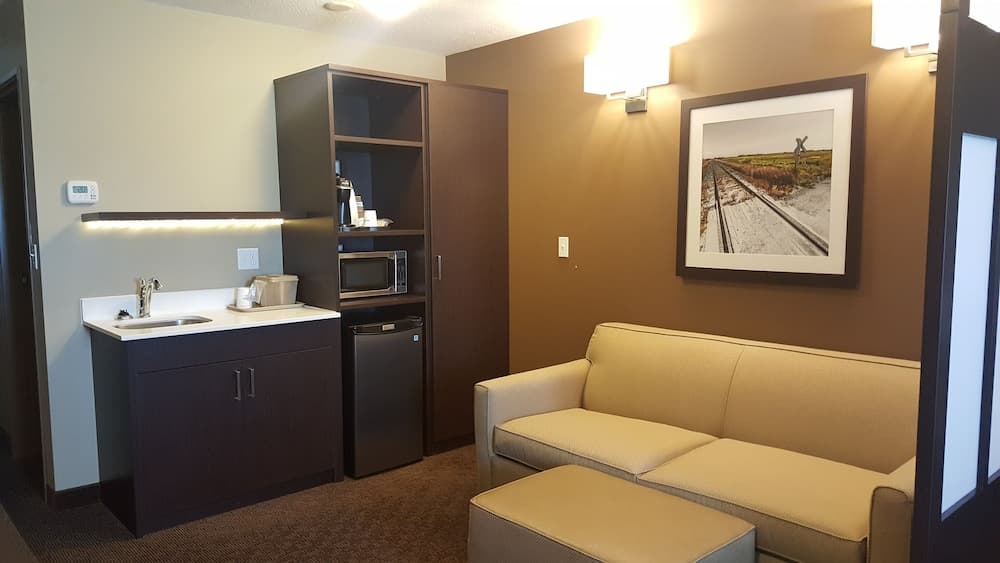 Microtel Inn & Suites By Wyndham Whitecourt