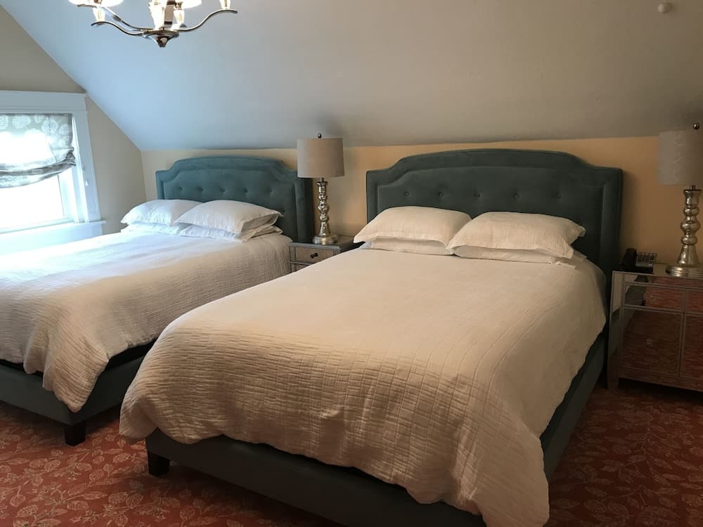 Thistledown At Seger House