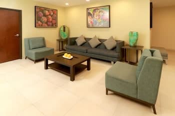 Holiday Inn Express Guadalajara Aeropuerto, an IHG Hotel