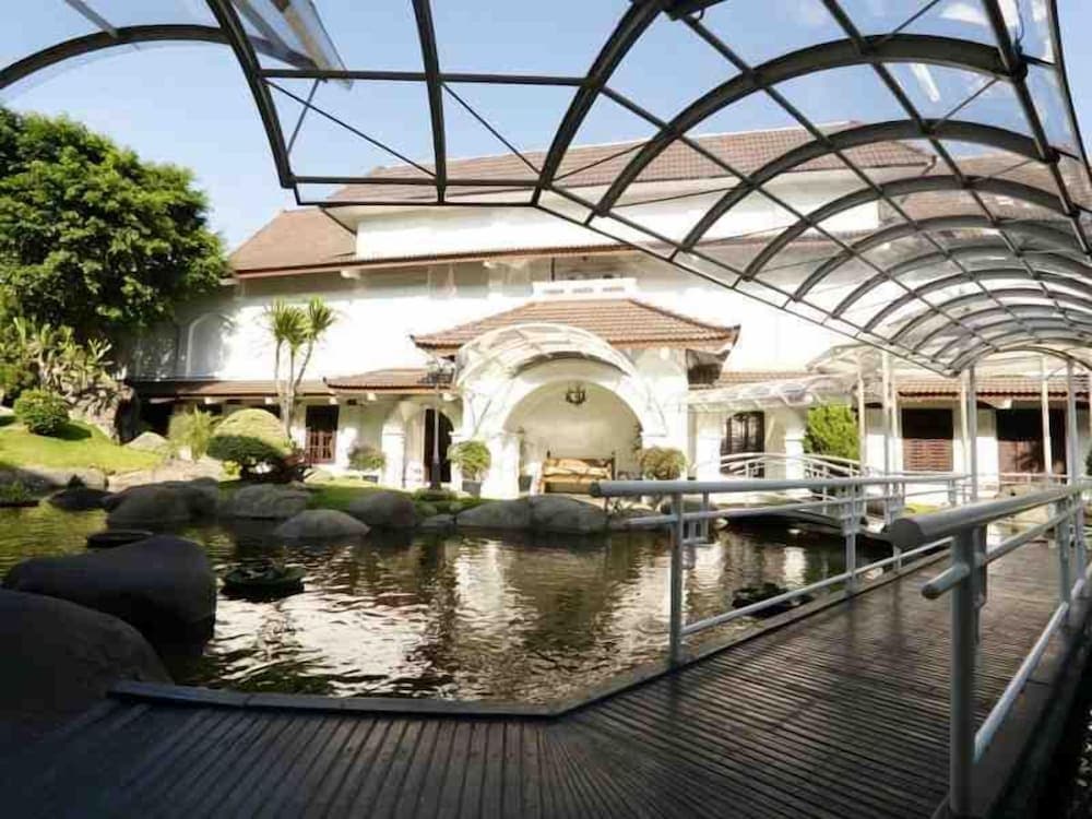 Hotel Merdeka Kediri