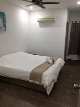 Nautilus Bay Home Inn