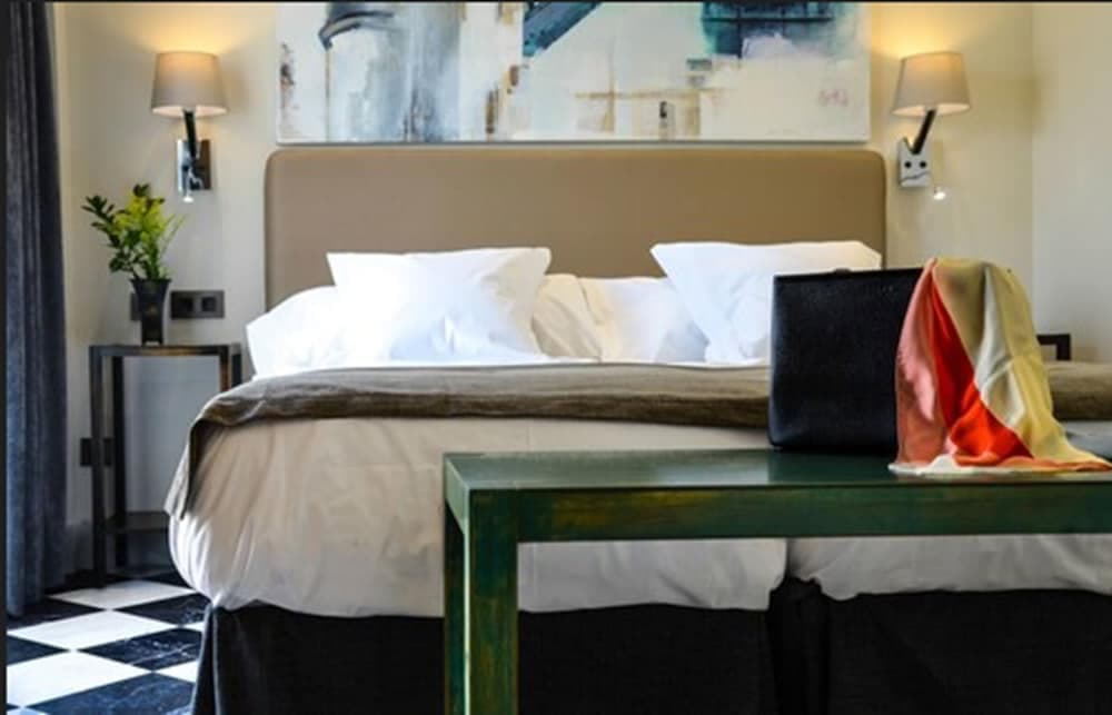 Aguilas5 SevillaSuites