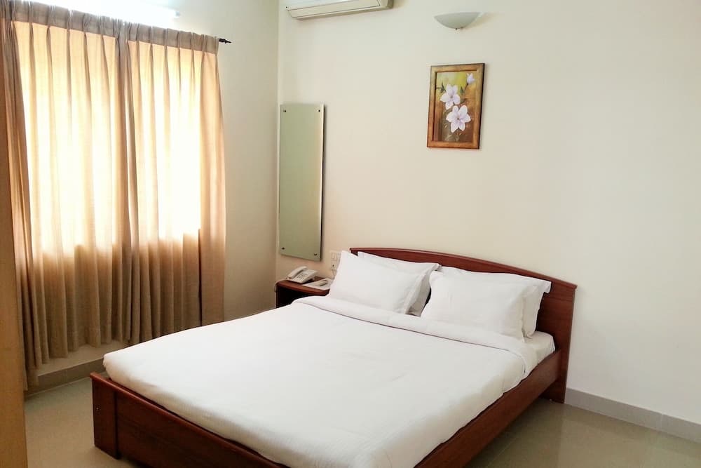 The Grand Serenity Apartment Hotel