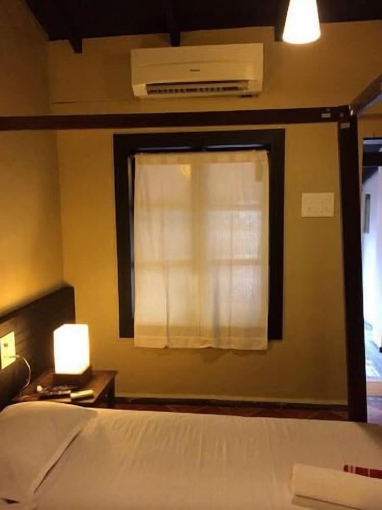 5am Somewhere-Casa Nandini, Goa