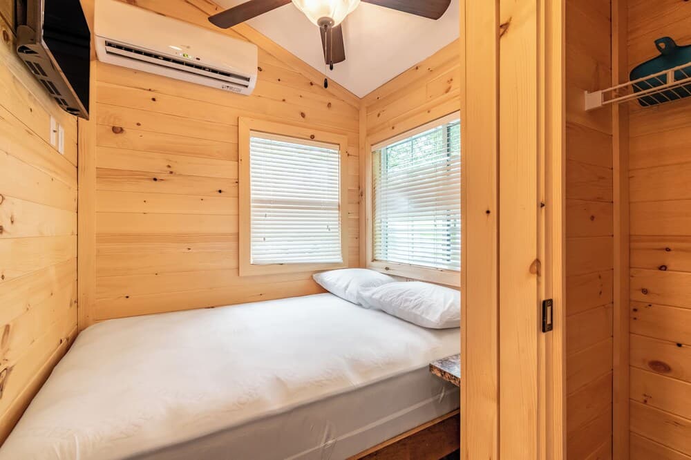 Circle M RV & Camping Resort - Caravan Park