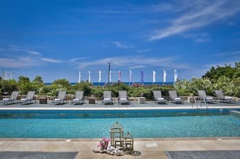 Stigmes Villas & Suites