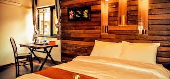 Around The World B&B