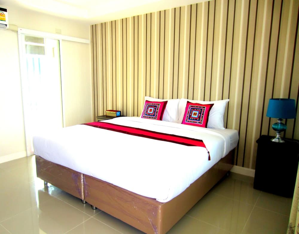 Chiang Mai Waroros Boutique Hotel