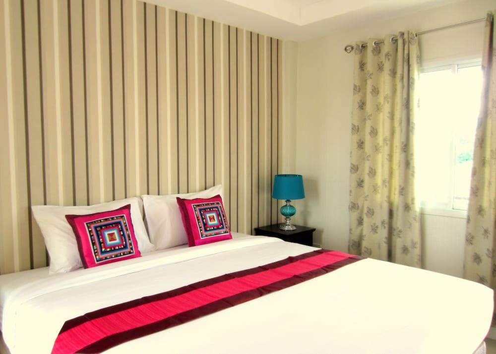 Chiang Mai Waroros Boutique Hotel