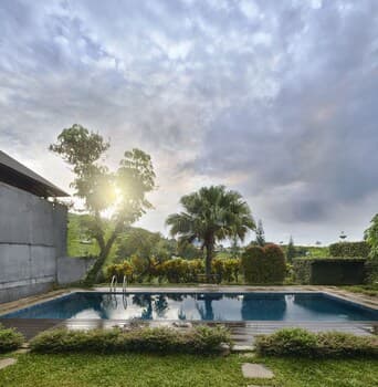 Elok Villa 4 Bedrooms with a Private Pool