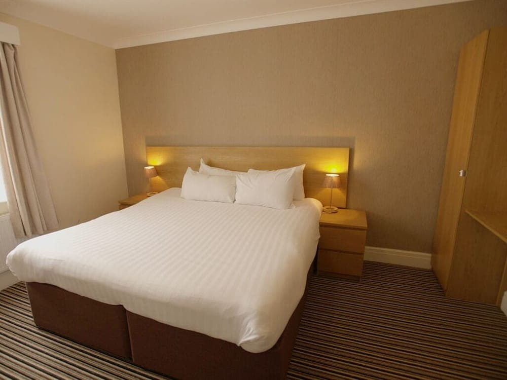 Ashley Victoria Hotel