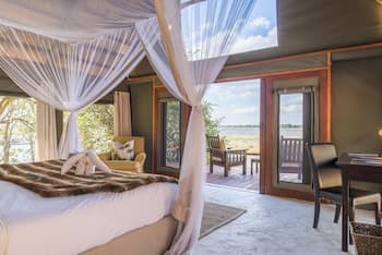 Royal Zambezi Lodge