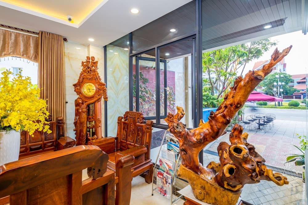 La Maison Da Nang Beach