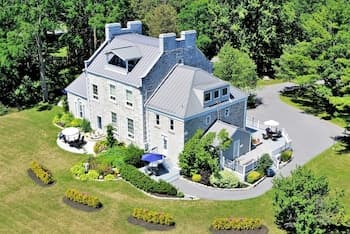 All Suites Whitney Manor