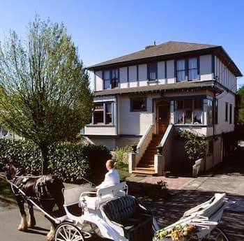 Marketa's Bed & Breakfast