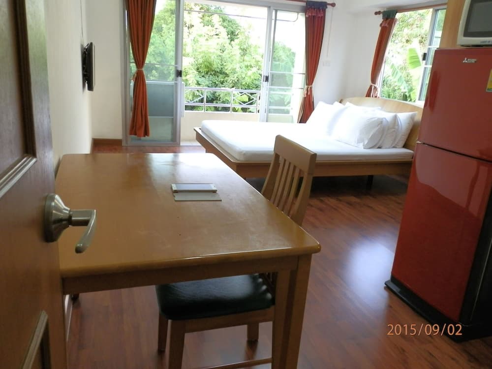 Sandy Serviced Apartment
