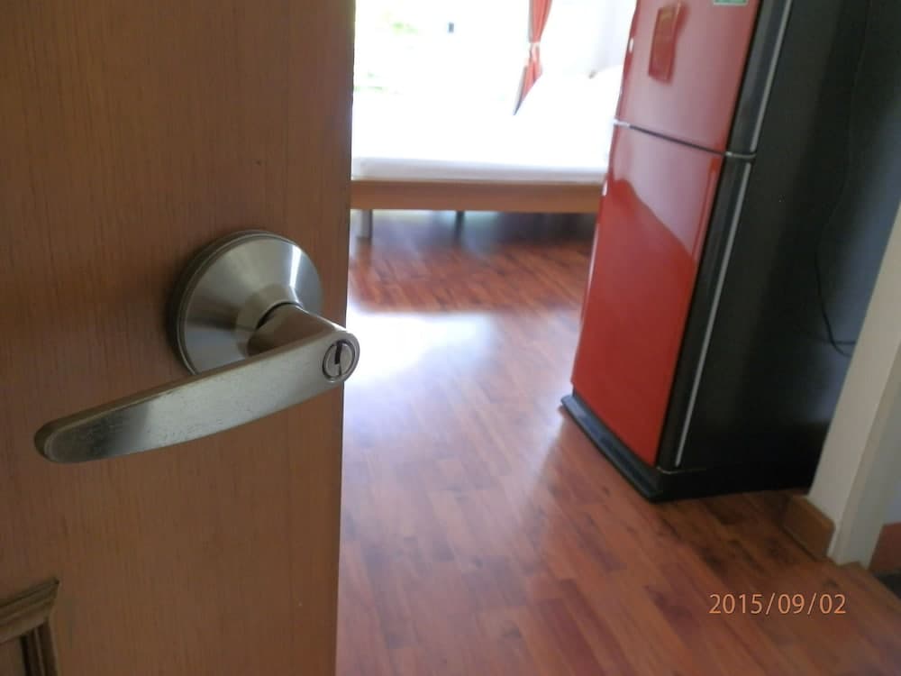 Sandy Serviced Apartment