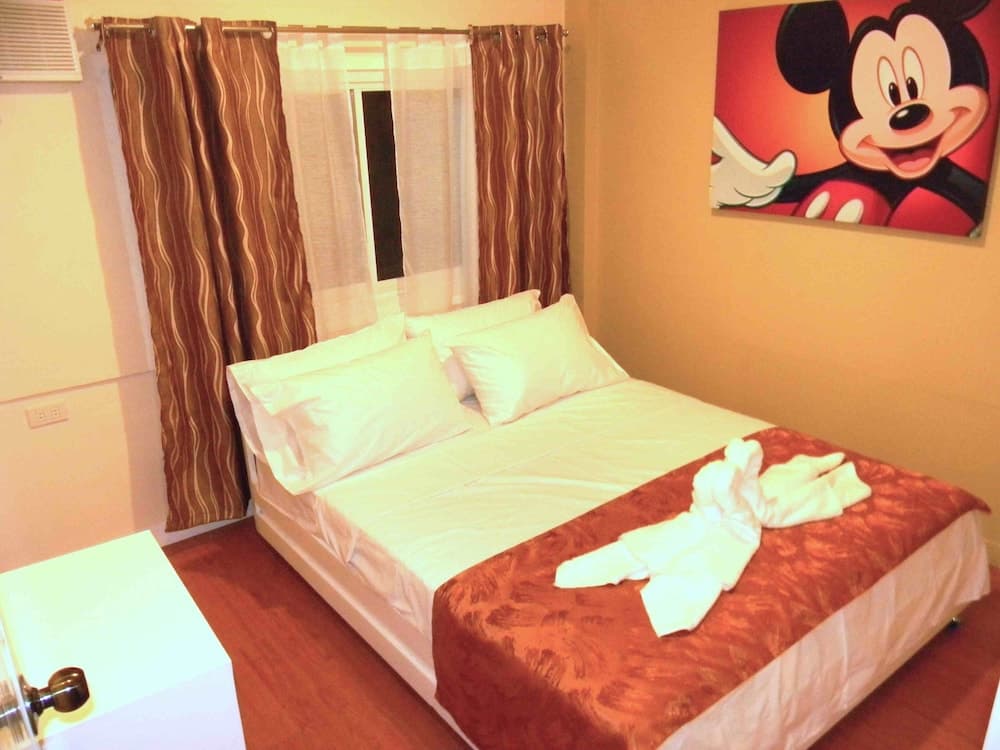 TR3ATS Guest House Bohol - Hostel