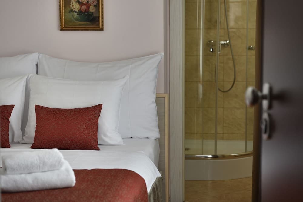 Boutique Residence by Little King