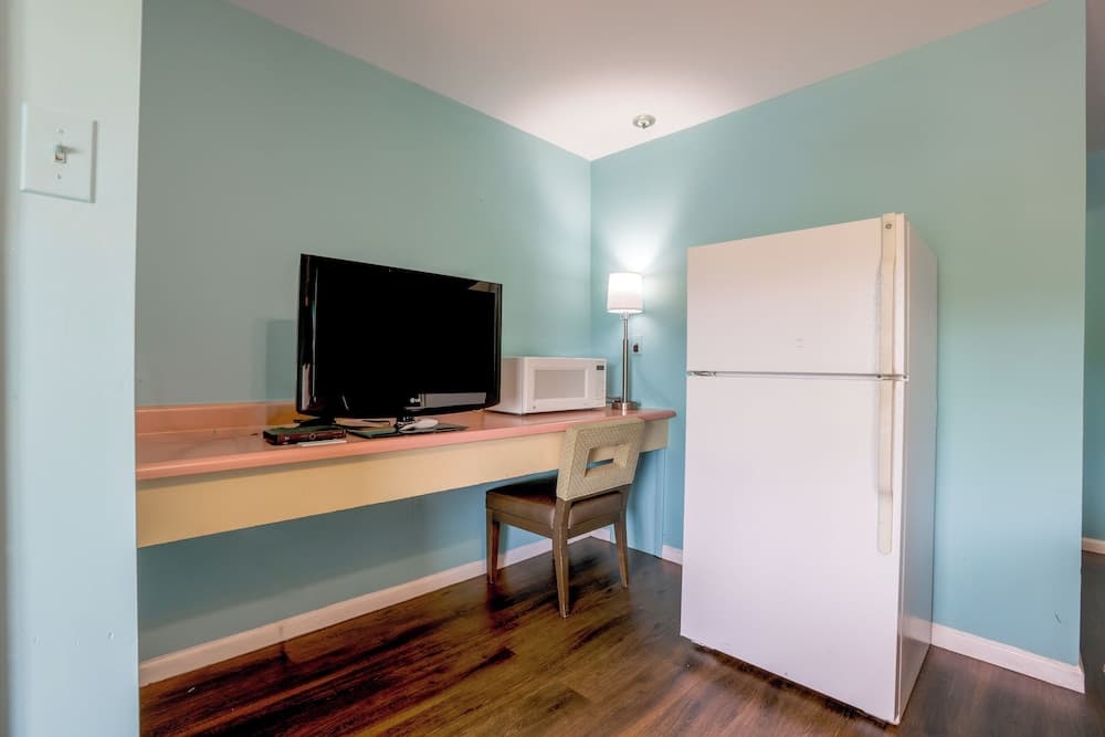 Relax Inn By OYO Natural Bridge I-81