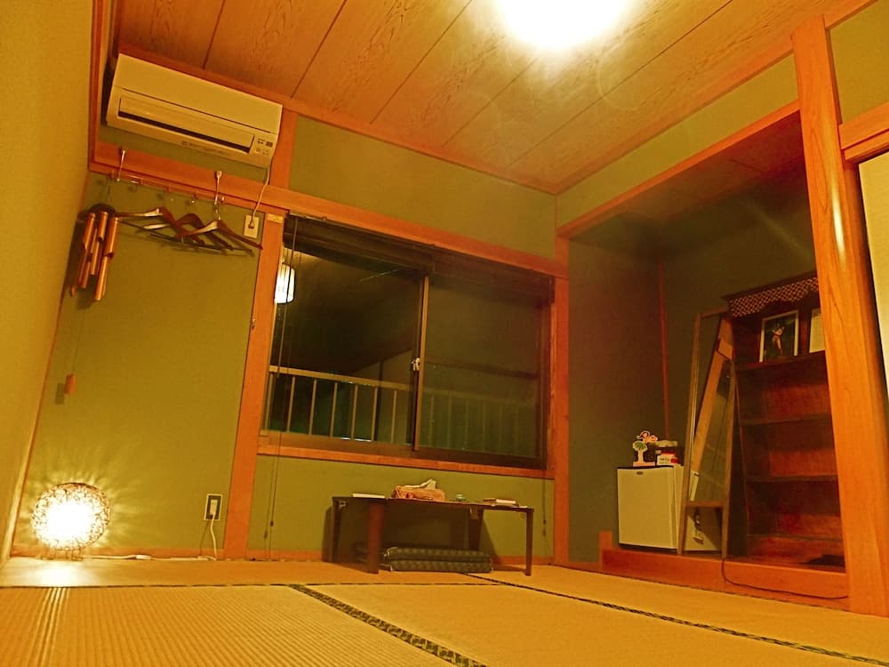 Aoshima Guesthouse Hooju - Hostel