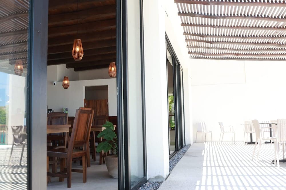 Hotel Barra de Navidad