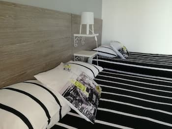 Lagos City Center Guest House & Hostel