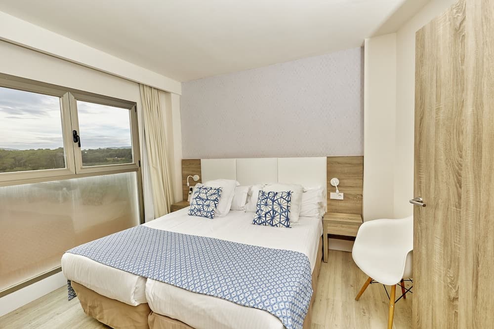 Leonardo Royal Suites Ibiza Santa Eulalia