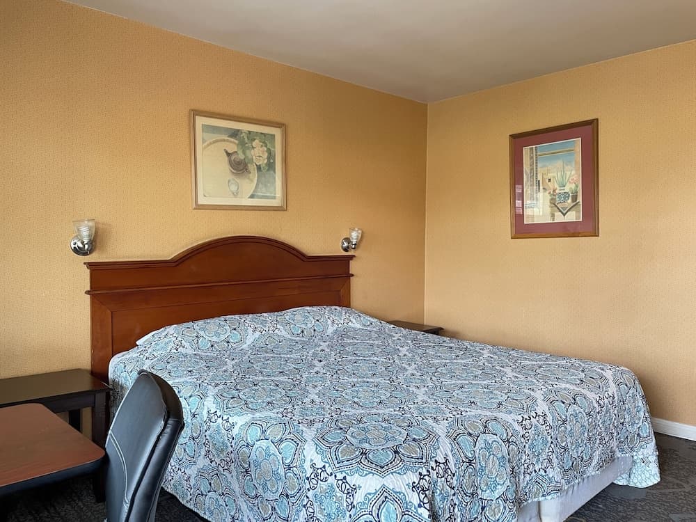 Hollywood La Brea Inn