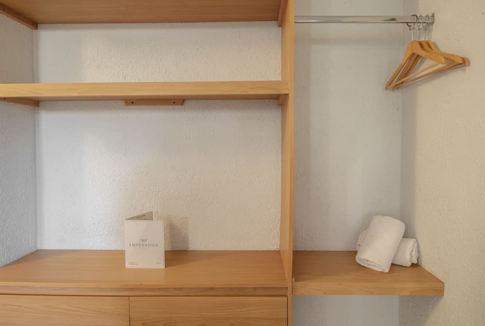 Hotel Emperador Centro Guadalajara y Remodelado