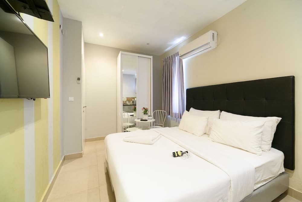 Crown Sea Apartments