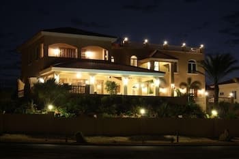 Walking to the Beach Villa