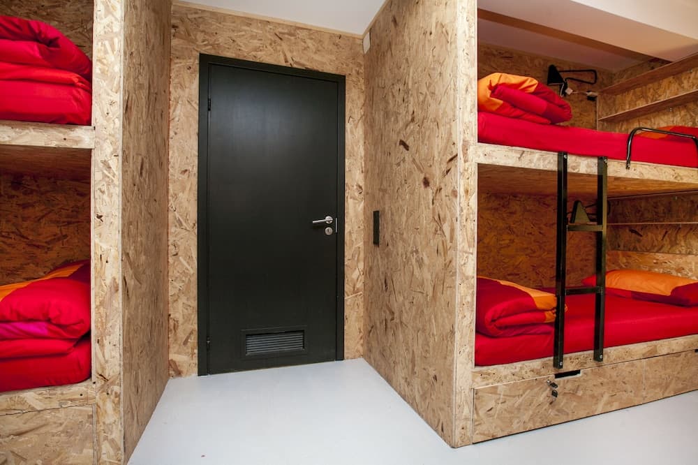 Simple Hostel Gorokhovaya