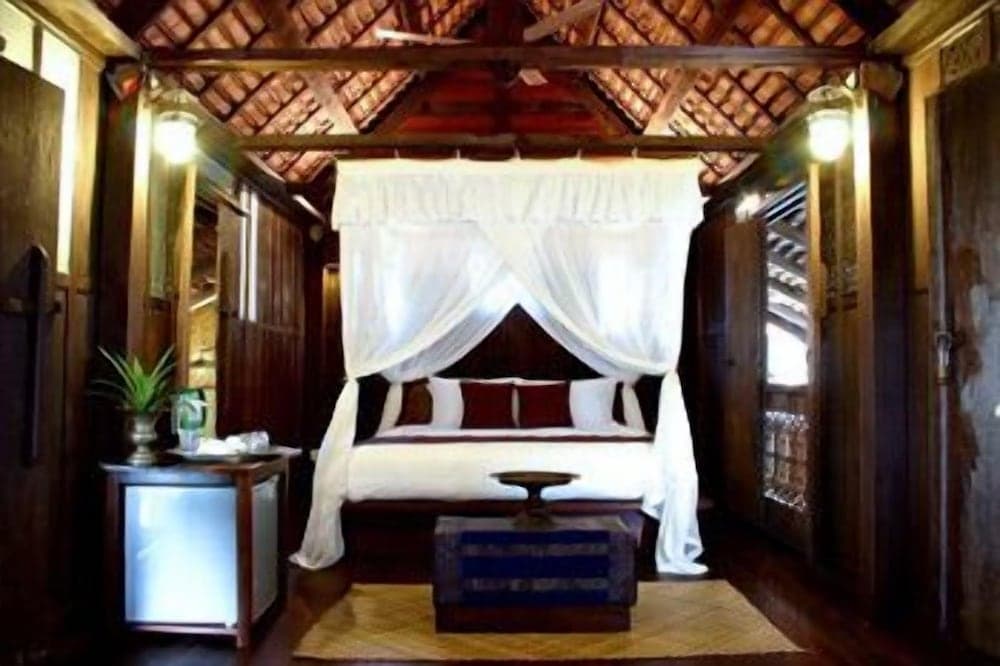 Terrapuri Heritage Village