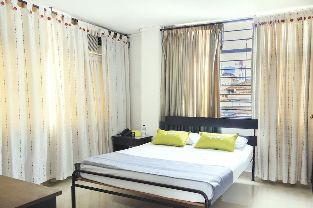 Hotel Colonial Plaza