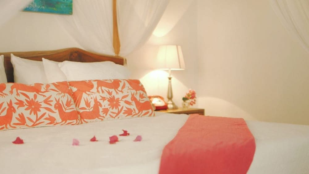 Toto Blue Hotel Boutique