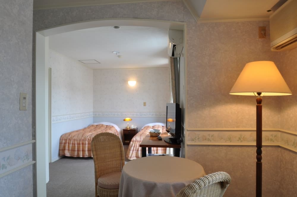 Country Inn The White Marine