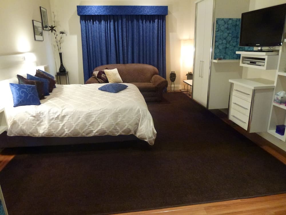 The Retreat at Froog-Moore Park