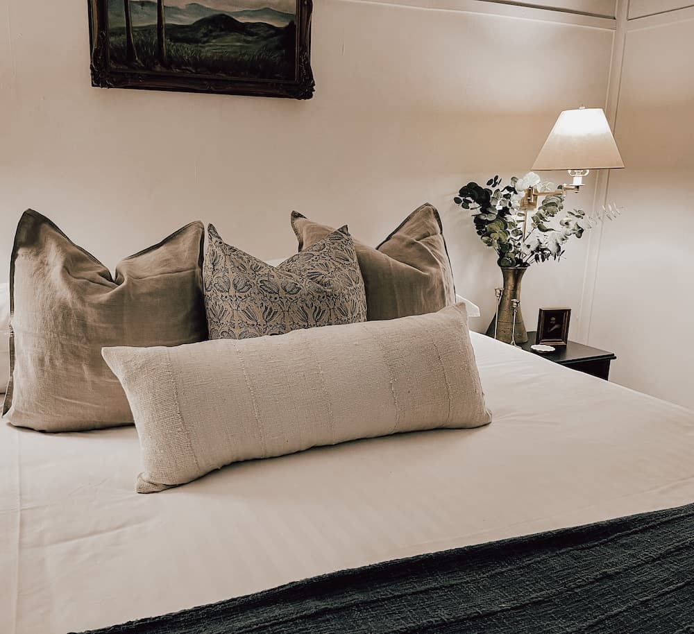 Woolrich Historic Garden Cottage