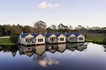 Lakeside Villas at Crittenden