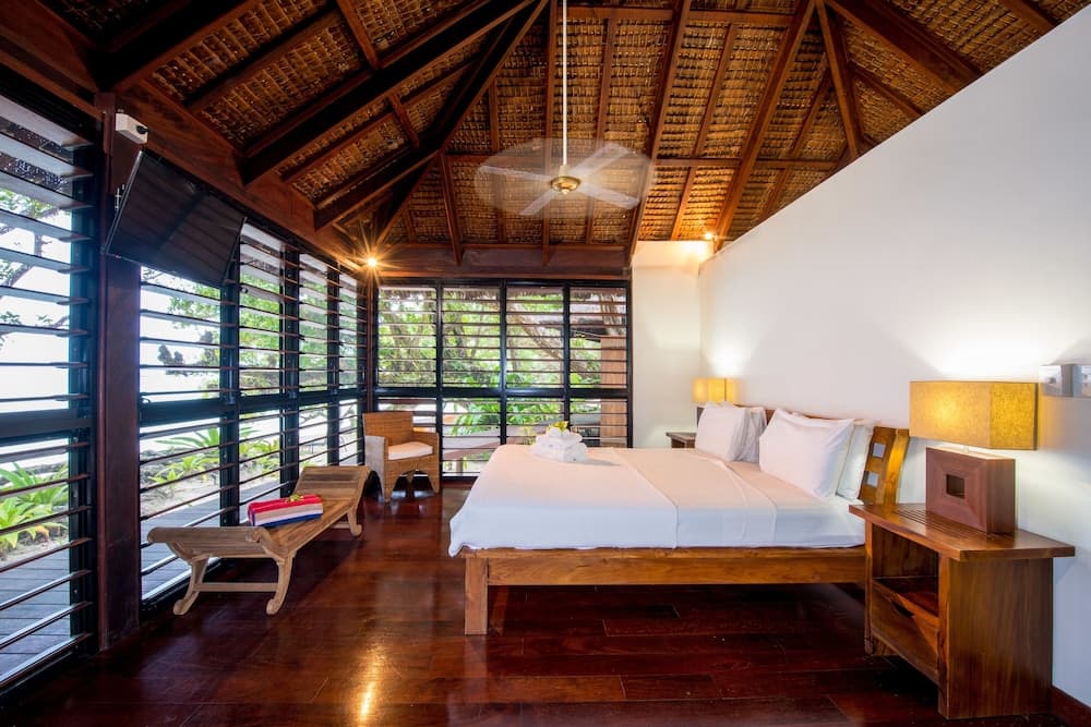 Barrier Beach Resort