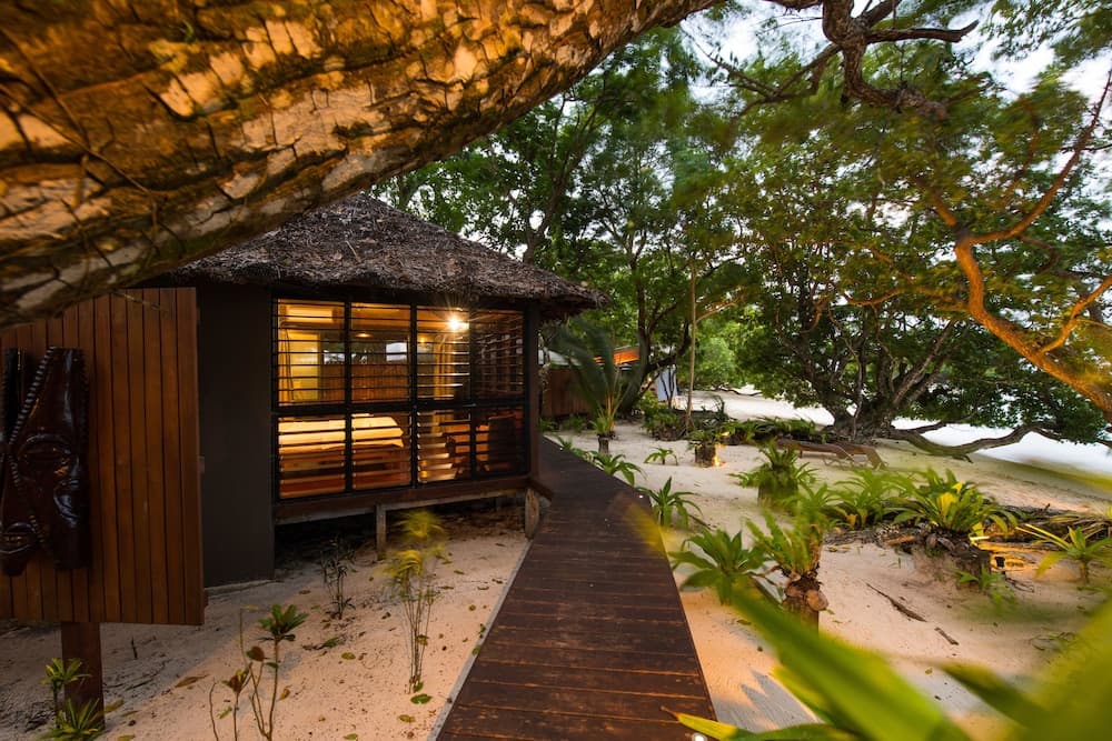 Barrier Beach Resort