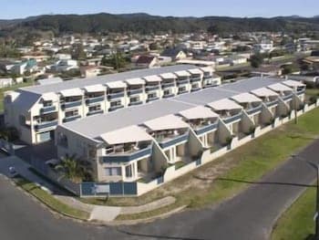 Marine Reserved Holiday Apartments