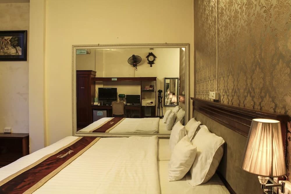 A25 Hotel - 67 Nguyen Truong To