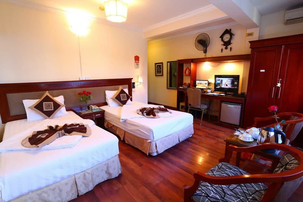 A25 Hotel - 67 Nguyen Truong To