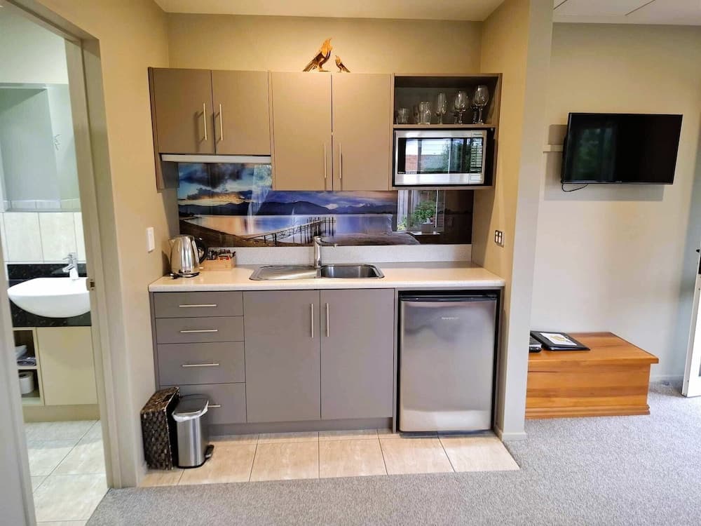 Blue Ridge Studios and Bed & Breakfast