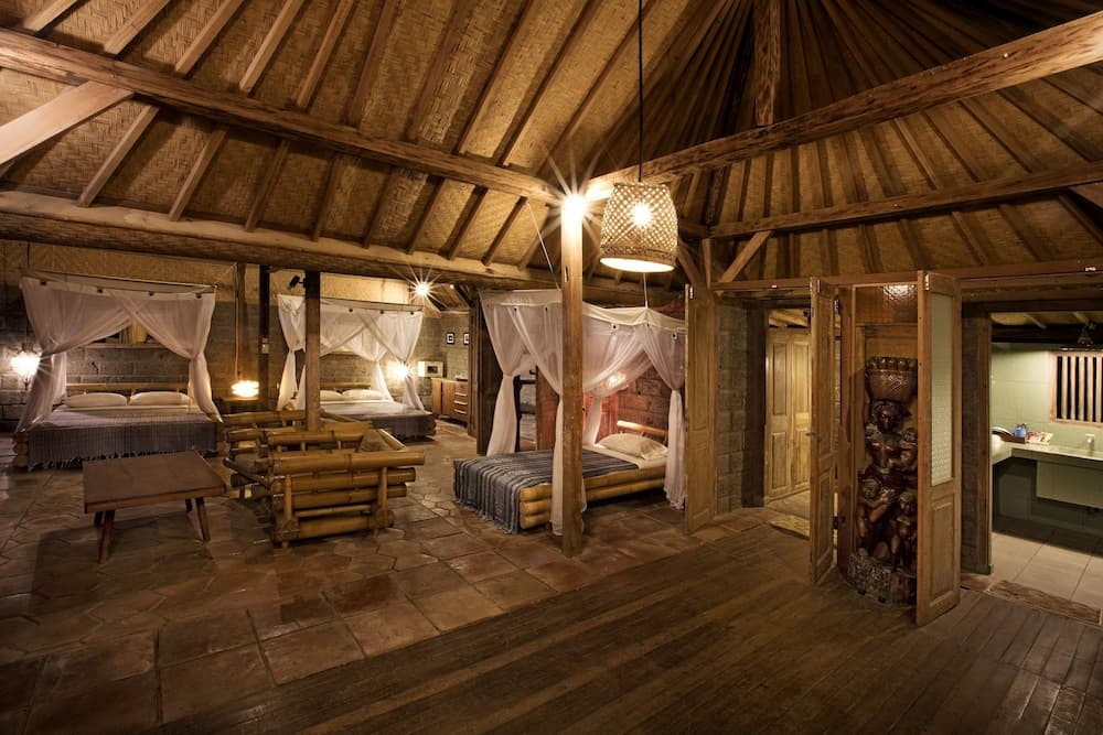 Pondok Pitaya Hotel, Surfing & Yoga